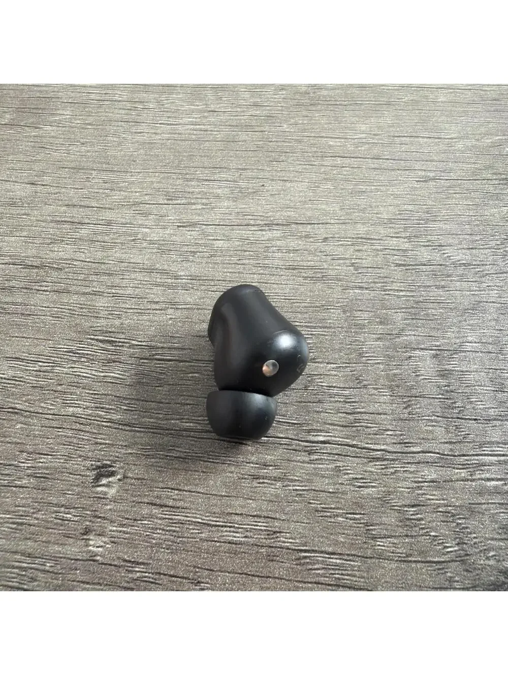 Apple Beats Solo Right Ear Bud ONLY A3150 Black Tested Cleaned Used